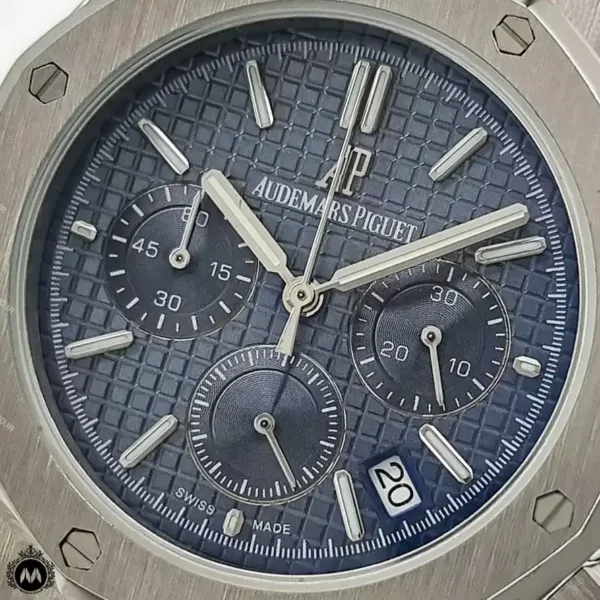 ساعت مچی مردانه اودمار پیگه سه موتوره باتری نقره ای صفحه سورمه ای Audemars Piguet RO63