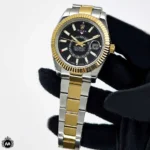 ساعت رولکس اسکای دولر مردانه طلایی نقره ای صفحه مشکی 6679 Rolex Sky-Dweller