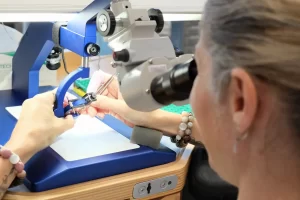 تاریخچه و آینده مبارزه با مغناطیس در ساعت مچی 3 تاریخچه و آینده مبارزه با مغناطیس در ساعت مچی 10577